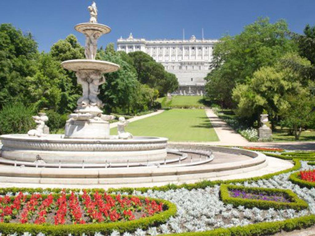 Madrid Citymad Six エクステリア 写真